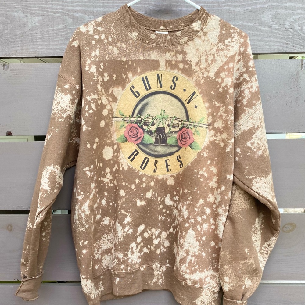 Guns and roses bleach sweater
